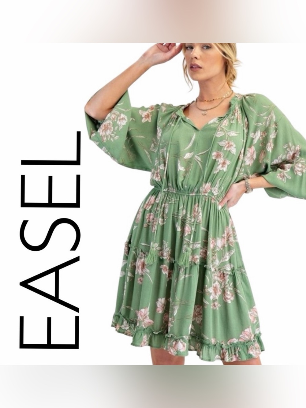easel Green Floral Long Sleeve V-Neck Dress